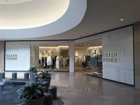 eileen fisher sherway gardens.